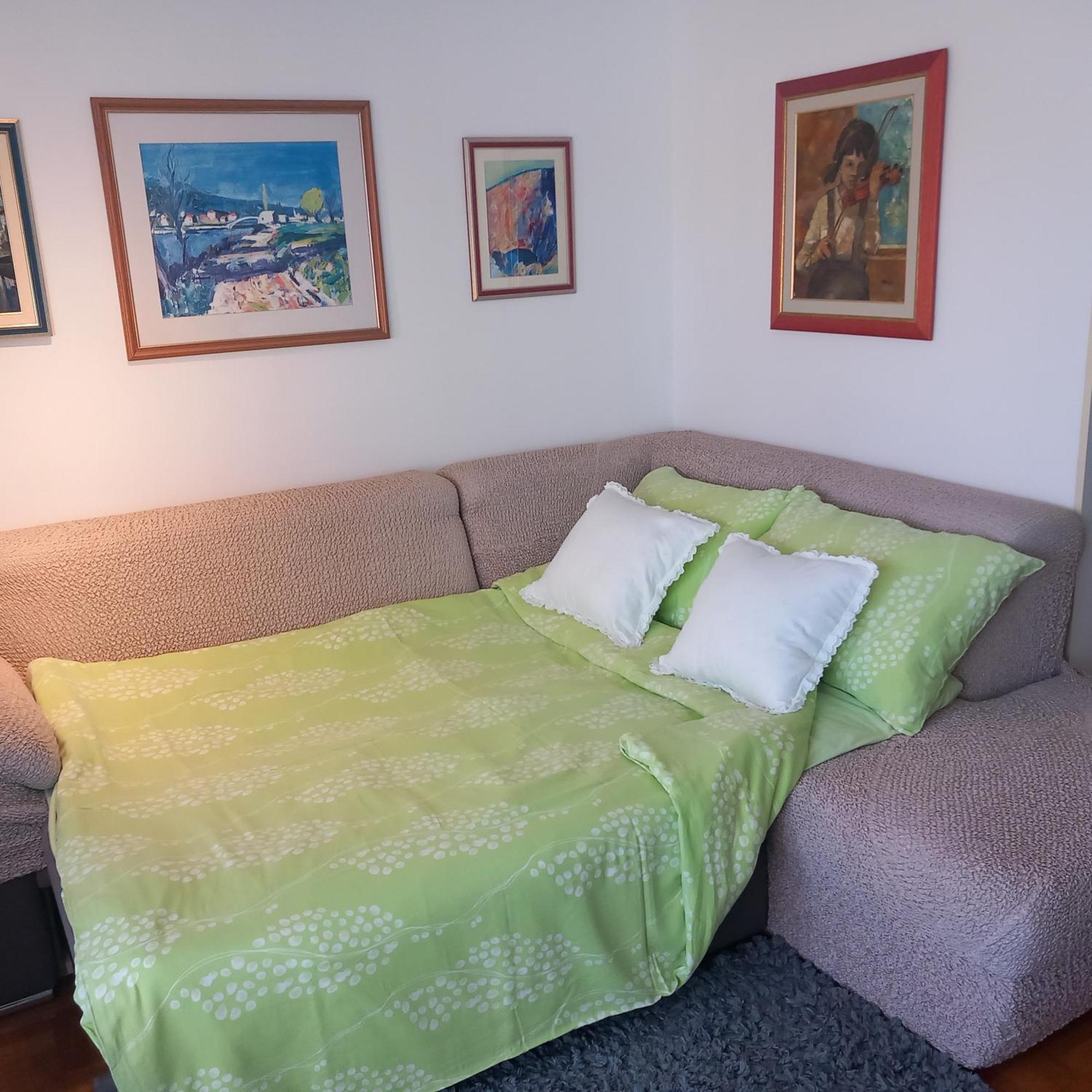 Apartment Harmony - Pleasant And Comfortable Place With A Balcony And A Secured Garage Split Ngoại thất bức ảnh